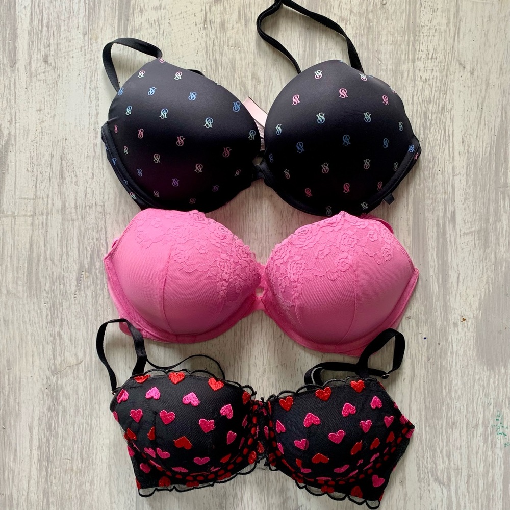 Victoria’s Secret lot of 3 bras like new size 36D ALL 3 included in price!